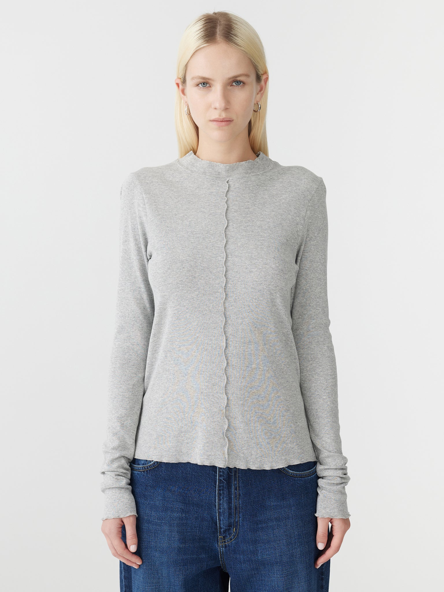 slim rib crew neck l/s t.shirt