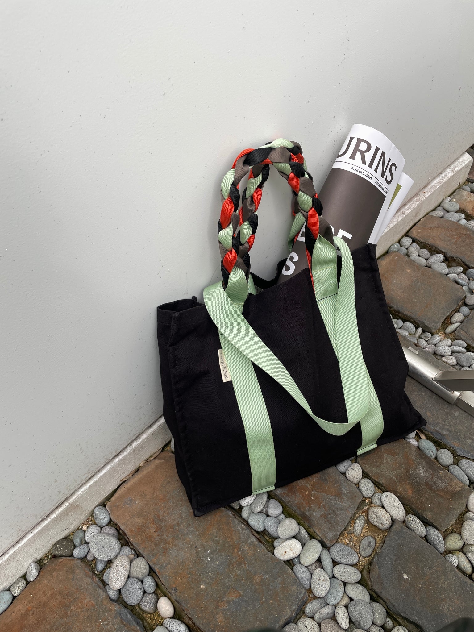 PICNIC BAG/ BLACK + MINT + TANGERINE