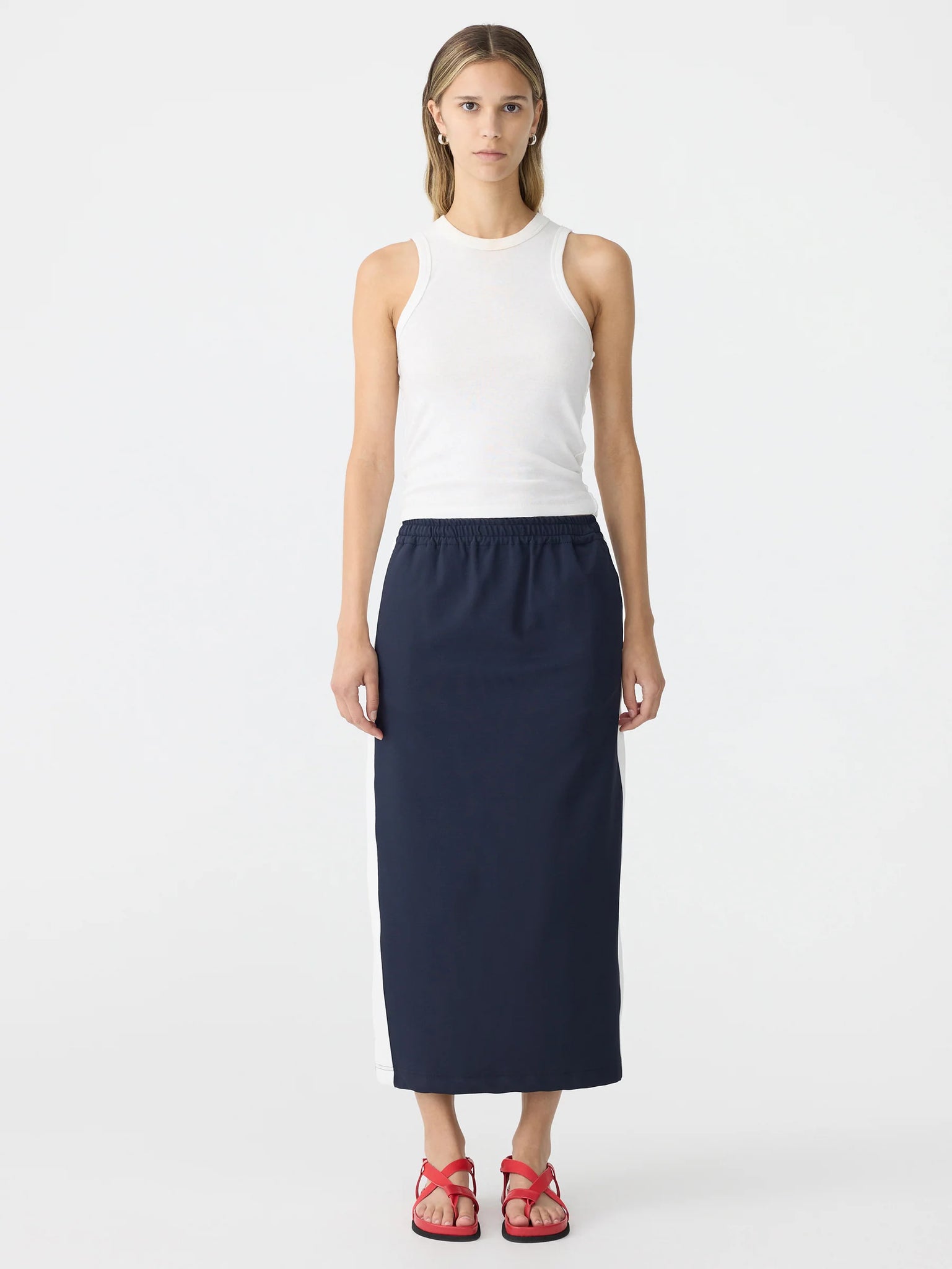 stretch twill pull on skirt