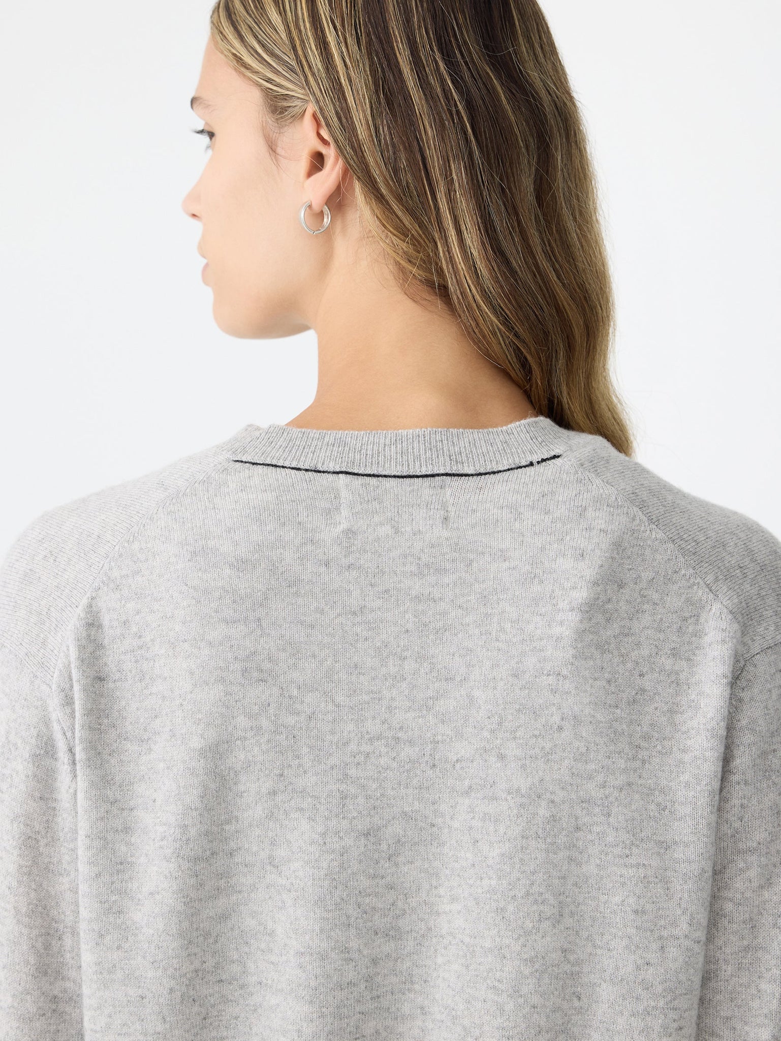 wool cashmere v neck knit