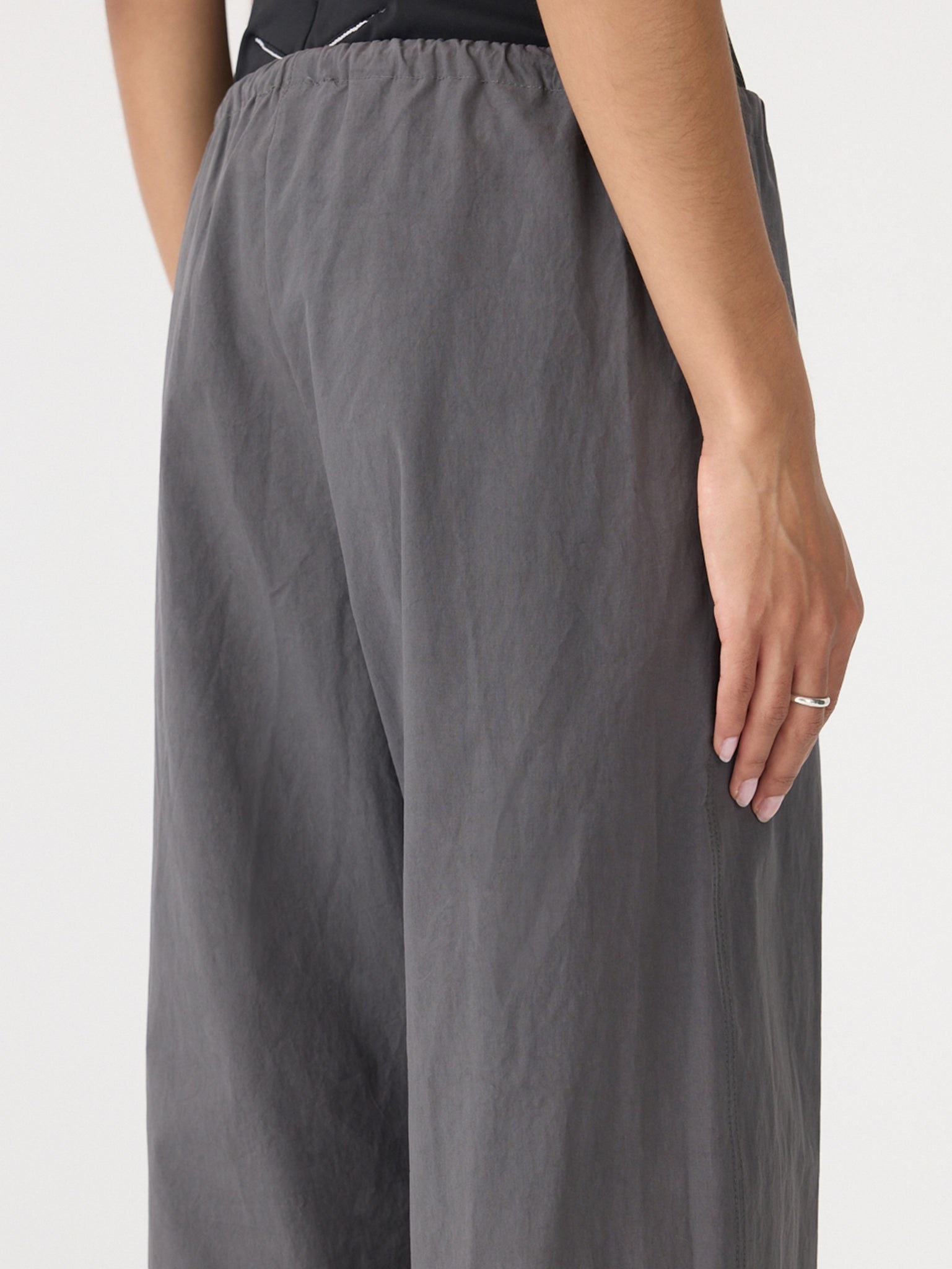 Crushed Cotton Minimal Pant