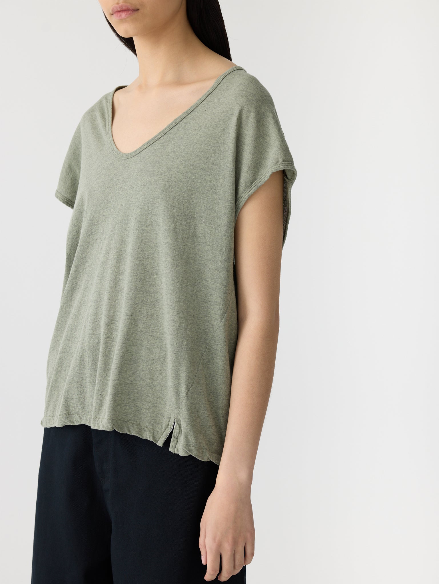 fine bind scoop neck tank