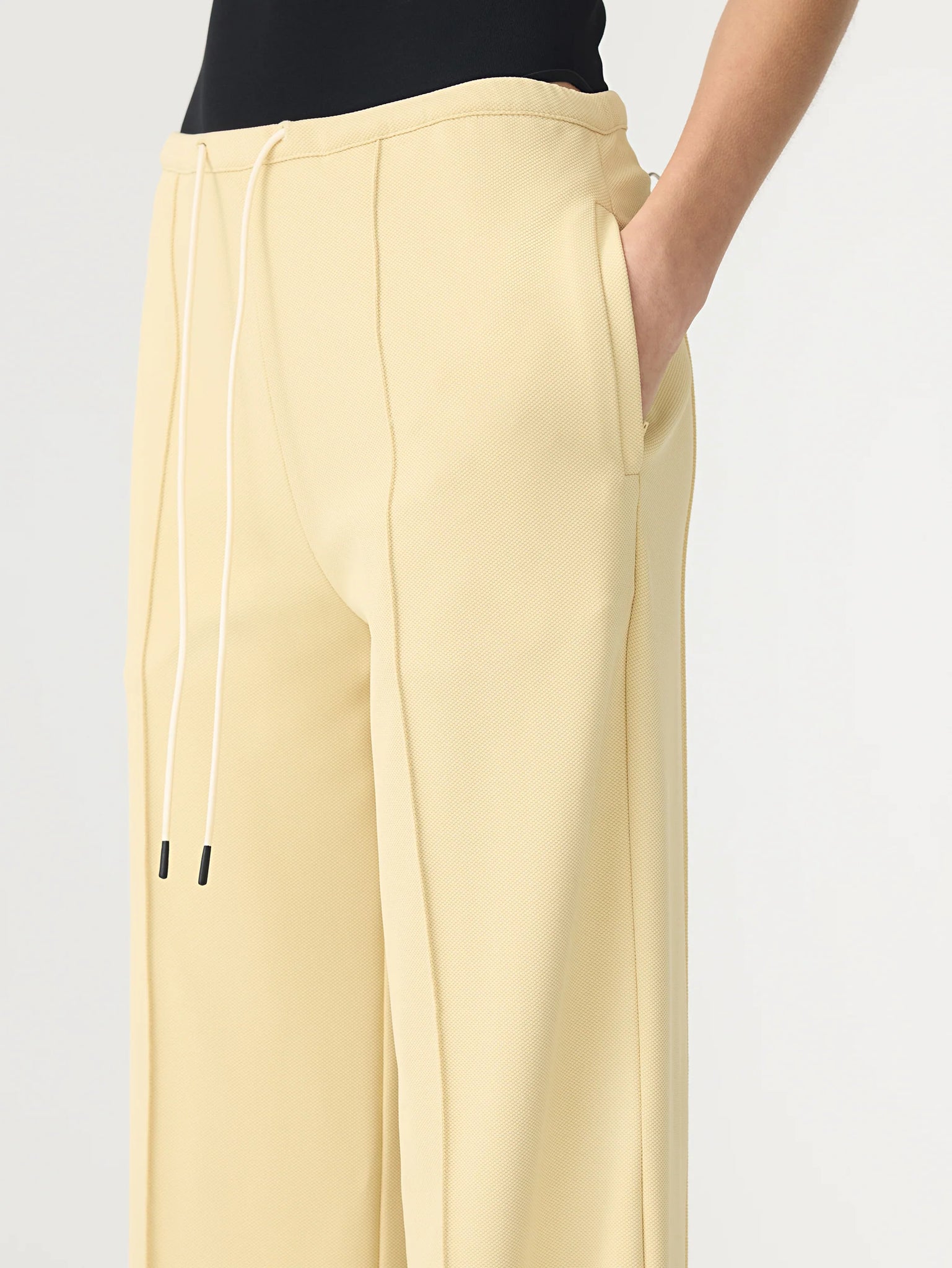 refined pinstitch pant