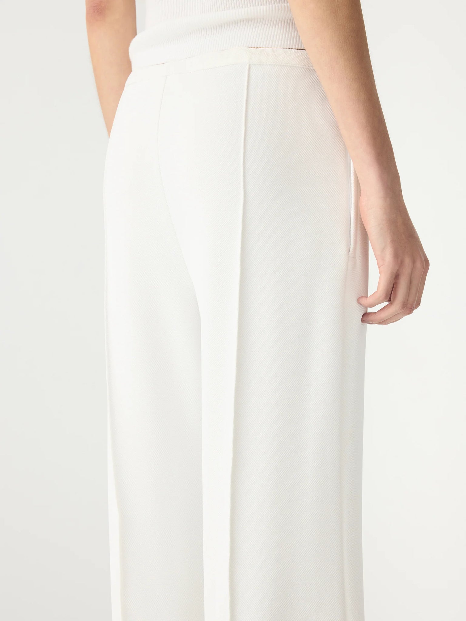 refined pinstitch pant