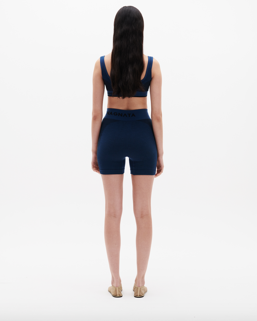 BALLET WOOL MINI SHORT